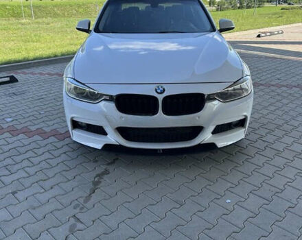 Білий БМВ 3 Серія, об'ємом двигуна 2 л та пробігом 130 тис. км за 15500 $, фото 1 на Automoto.ua