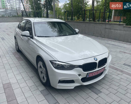 Білий БМВ 3 Серія, об'ємом двигуна 2 л та пробігом 177 тис. км за 14300 $, фото 5 на Automoto.ua