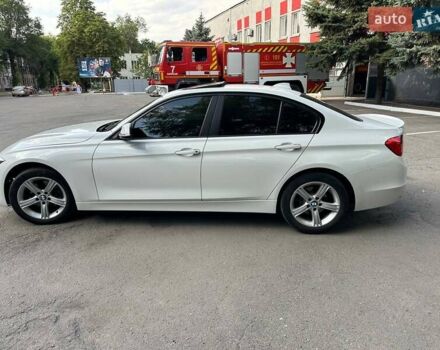 Белый БМВ 3 Серия, объемом двигателя 2 л и пробегом 130 тыс. км за 13500 $, фото 1 на Automoto.ua
