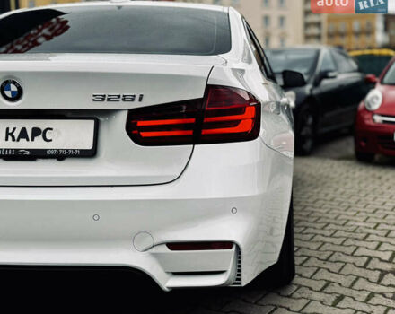 Белый БМВ 3 Серия, объемом двигателя 2 л и пробегом 122 тыс. км за 17700 $, фото 13 на Automoto.ua