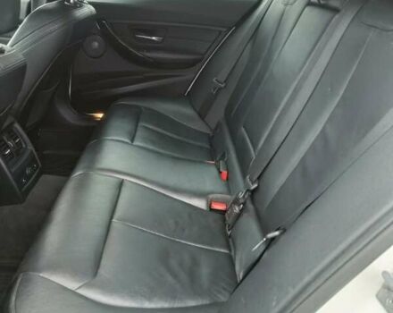 Білий БМВ 3 Серія, об'ємом двигуна 2 л та пробігом 316 тис. км за 15300 $, фото 11 на Automoto.ua