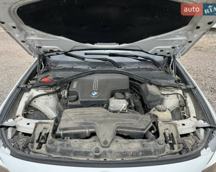 Белый БМВ 3 Серия, объемом двигателя 2 л и пробегом 200 тыс. км за 13700 $, фото 21 на Automoto.ua