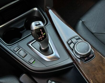 Білий БМВ 3 Серія, об'ємом двигуна 3 л та пробігом 178 тис. км за 18000 $, фото 15 на Automoto.ua