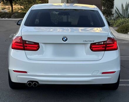Белый БМВ 3 Серия, объемом двигателя 2 л и пробегом 73 тыс. км за 7400 $, фото 5 на Automoto.ua