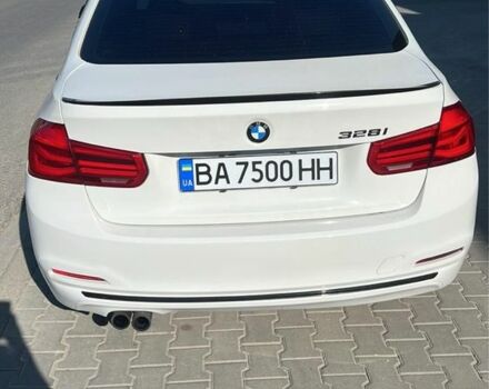 Белый БМВ 3 Серия, объемом двигателя 2 л и пробегом 191 тыс. км за 12500 $, фото 1 на Automoto.ua