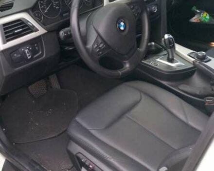 Білий БМВ 3 Серія, об'ємом двигуна 2 л та пробігом 205 тис. км за 13500 $, фото 3 на Automoto.ua