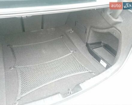 Білий БМВ 3 Серія, об'ємом двигуна 2 л та пробігом 141 тис. км за 13700 $, фото 17 на Automoto.ua