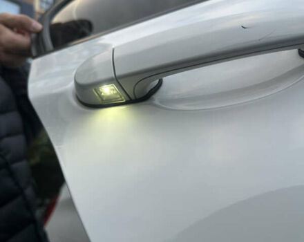 Белый БМВ 3 Серия, объемом двигателя 3 л и пробегом 123 тыс. км за 25000 $, фото 125 на Automoto.ua