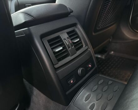 Білий БМВ 3 Серія, об'ємом двигуна 3 л та пробігом 178 тис. км за 18000 $, фото 13 на Automoto.ua