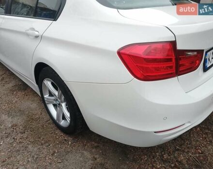 Білий БМВ 3 Серія, об'ємом двигуна 2 л та пробігом 141 тис. км за 13700 $, фото 34 на Automoto.ua