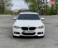 Белый БМВ 3 Серия, объемом двигателя 2 л и пробегом 130 тыс. км за 11000 $, фото 1 на Automoto.ua