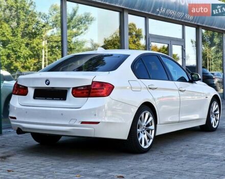Белый БМВ 3 Серия, объемом двигателя 2 л и пробегом 202 тыс. км за 13400 $, фото 8 на Automoto.ua