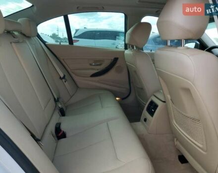 Белый БМВ 3 Серия, объемом двигателя 2 л и пробегом 141 тыс. км за 2000 $, фото 9 на Automoto.ua