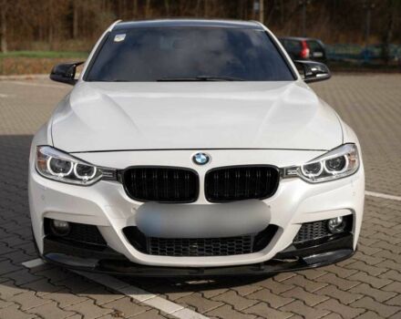 Белый БМВ 3 Серия, объемом двигателя 2 л и пробегом 147 тыс. км за 243 $, фото 1 на Automoto.ua