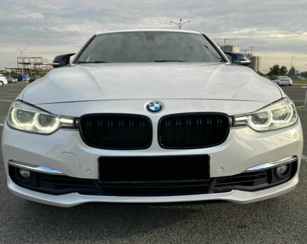 Белый БМВ 3 Серия, объемом двигателя 2 л и пробегом 186 тыс. км за 15555 $, фото 4 на Automoto.ua