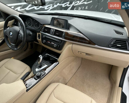 Білий БМВ 3 Серія, об'ємом двигуна 2 л та пробігом 128 тис. км за 12500 $, фото 20 на Automoto.ua