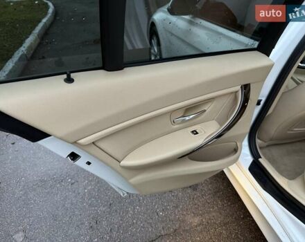 Белый БМВ 3 Серия, объемом двигателя 2 л и пробегом 159 тыс. км за 13500 $, фото 24 на Automoto.ua