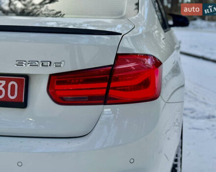 Белый БМВ 3 Серия, объемом двигателя 2 л и пробегом 178 тыс. км за 16000 $, фото 13 на Automoto.ua