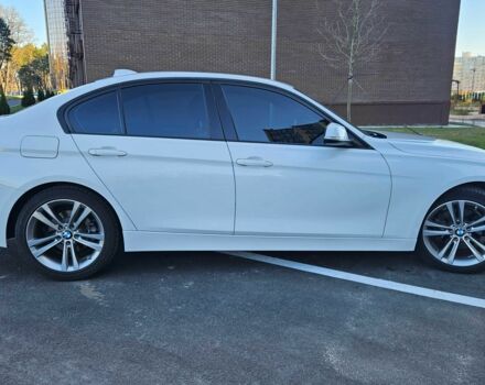 Білий БМВ 3 Серія, об'ємом двигуна 2 л та пробігом 161 тис. км за 16100 $, фото 4 на Automoto.ua