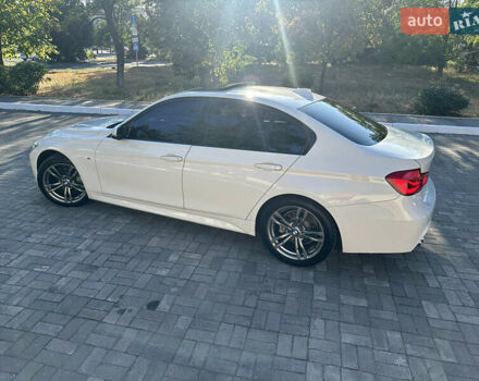 Белый БМВ 3 Серия, объемом двигателя 2 л и пробегом 180 тыс. км за 21500 $, фото 26 на Automoto.ua