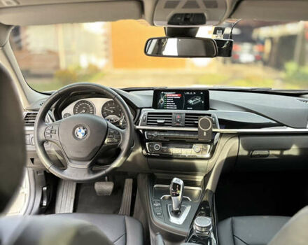 Белый БМВ 3 Серия, объемом двигателя 2 л и пробегом 122 тыс. км за 20500 $, фото 16 на Automoto.ua