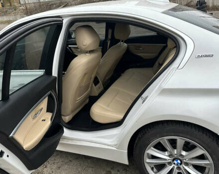 Белый БМВ 3 Серия, объемом двигателя 2 л и пробегом 140 тыс. км за 16300 $, фото 14 на Automoto.ua