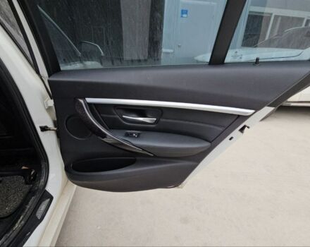 Білий БМВ 3 Серія, об'ємом двигуна 2 л та пробігом 72 тис. км за 12900 $, фото 20 на Automoto.ua