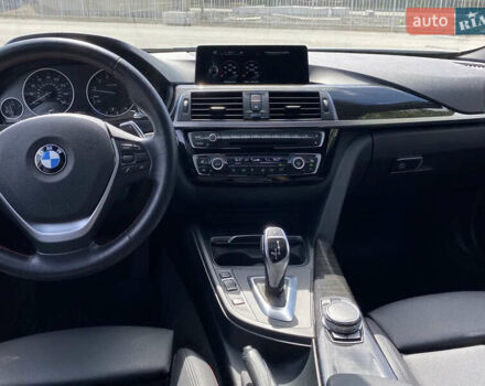 Белый БМВ 3 Серия, объемом двигателя 2 л и пробегом 130 тыс. км за 13500 $, фото 10 на Automoto.ua