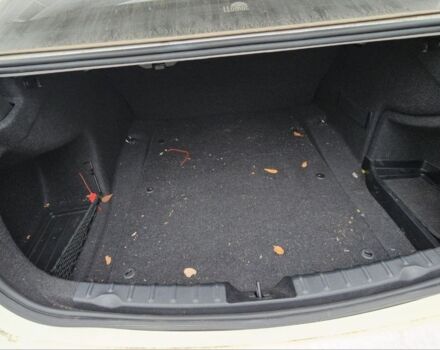 Білий БМВ 3 Серія, об'ємом двигуна 2 л та пробігом 72 тис. км за 12900 $, фото 29 на Automoto.ua