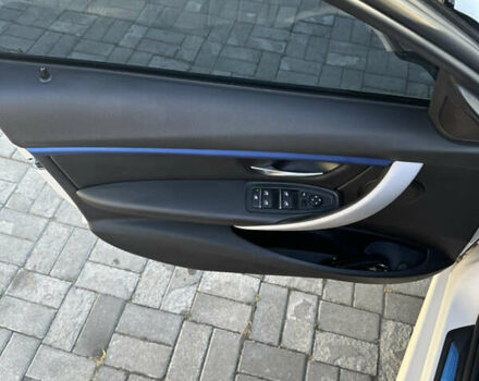 Белый БМВ 3 Серия, объемом двигателя 2 л и пробегом 180 тыс. км за 21500 $, фото 49 на Automoto.ua