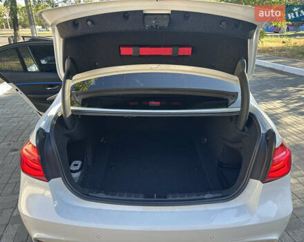 Белый БМВ 3 Серия, объемом двигателя 2 л и пробегом 180 тыс. км за 21500 $, фото 60 на Automoto.ua