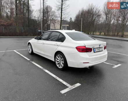 Белый БМВ 3 Серия, объемом двигателя 2 л и пробегом 129 тыс. км за 16300 $, фото 5 на Automoto.ua