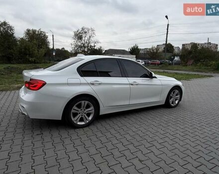 БМВ 3 Серия 2016 в Хмельницком на Automoto.ua Белый БМВ 3 Серия, объемом двигателя 2 л и пробегом 260 тыс. км за 15500 $, фото 12 на Automoto.ua
