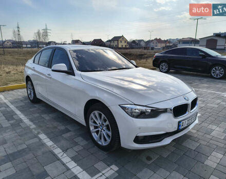 Белый БМВ 3 Серия, объемом двигателя 2 л и пробегом 104 тыс. км за 14900 $, фото 7 на Automoto.ua