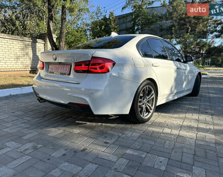 Белый БМВ 3 Серия, объемом двигателя 2 л и пробегом 180 тыс. км за 21500 $, фото 16 на Automoto.ua