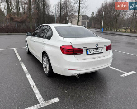 Белый БМВ 3 Серия, объемом двигателя 2 л и пробегом 129 тыс. км за 16300 $, фото 6 на Automoto.ua