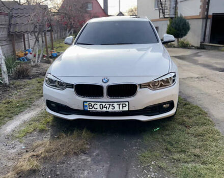 Белый БМВ 3 Серия, объемом двигателя 2 л и пробегом 122 тыс. км за 20500 $, фото 1 на Automoto.ua
