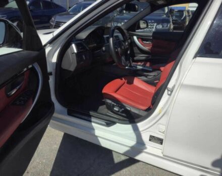 Белый БМВ 3 Серия, объемом двигателя 2 л и пробегом 73 тыс. км за 10000 $, фото 7 на Automoto.ua