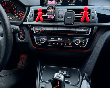 Белый БМВ 3 Серия, объемом двигателя 2 л и пробегом 139 тыс. км за 15999 $, фото 30 на Automoto.ua