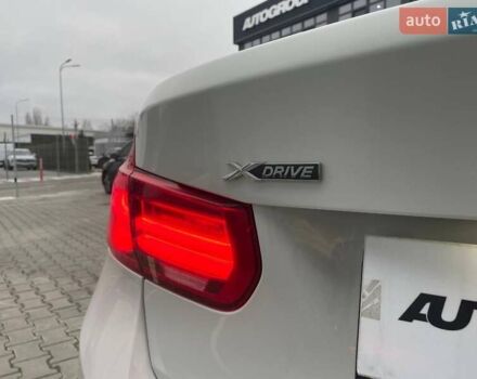 Белый БМВ 3 Серия, объемом двигателя 2 л и пробегом 124 тыс. км за 14999 $, фото 8 на Automoto.ua