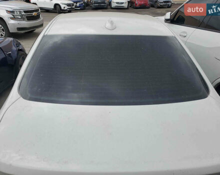 Білий БМВ 3 Серія, об'ємом двигуна 2 л та пробігом 96 тис. км за 9200 $, фото 14 на Automoto.ua