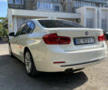 Белый БМВ 3 Серия, объемом двигателя 2 л и пробегом 96 тыс. км за 15950 $, фото 3 на Automoto.ua