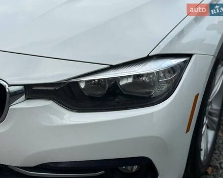 Белый БМВ 3 Серия, объемом двигателя 2 л и пробегом 116 тыс. км за 12900 $, фото 14 на Automoto.ua