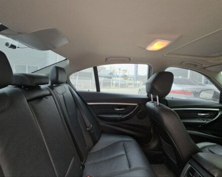 Білий БМВ 3 Серія, об'ємом двигуна 2 л та пробігом 72 тис. км за 12900 $, фото 24 на Automoto.ua