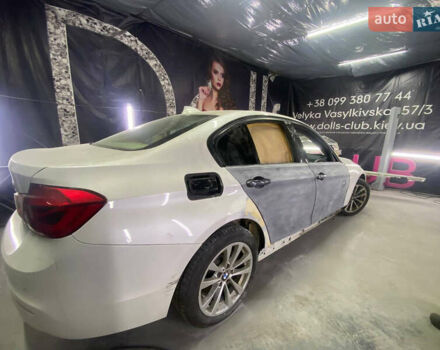 Білий БМВ 3 Серія, об'ємом двигуна 2 л та пробігом 190 тис. км за 13300 $, фото 21 на Automoto.ua