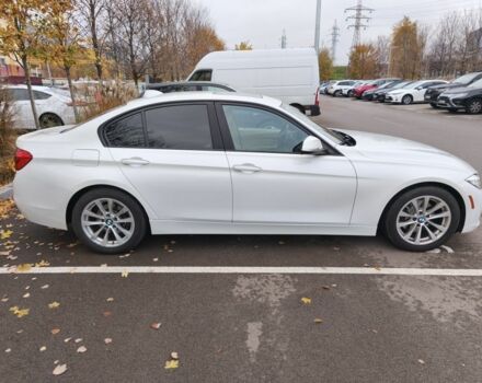 Белый БМВ 3 Серия, объемом двигателя 2 л и пробегом 190 тыс. км за 13000 $, фото 3 на Automoto.ua