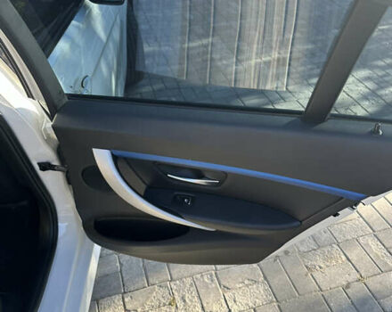 Белый БМВ 3 Серия, объемом двигателя 2 л и пробегом 180 тыс. км за 21500 $, фото 55 на Automoto.ua