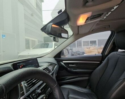 Білий БМВ 3 Серія, об'ємом двигуна 2 л та пробігом 72 тис. км за 12900 $, фото 37 на Automoto.ua