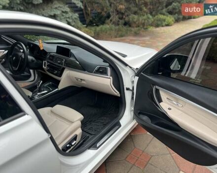 Білий БМВ 3 Серія, об'ємом двигуна 2 л та пробігом 42 тис. км за 17000 $, фото 13 на Automoto.ua