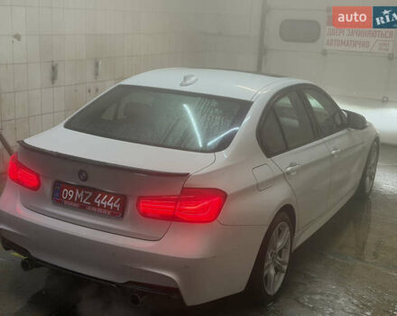 Белый БМВ 3 Серия, объемом двигателя 3 л и пробегом 150 тыс. км за 18000 $, фото 2 на Automoto.ua